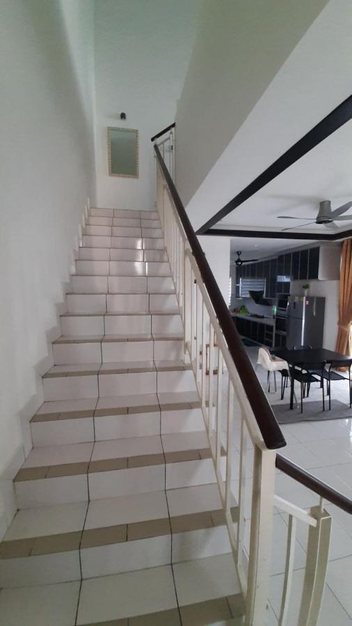 Homestay Greenway Pasir Gudang Zewnętrze zdjęcie