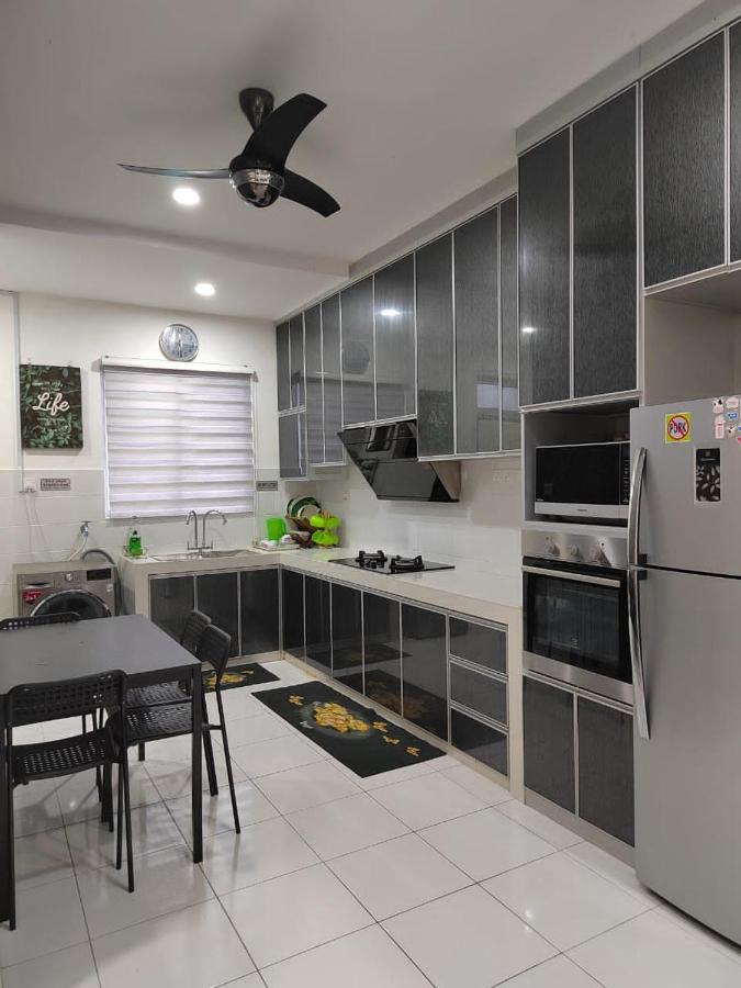 Homestay Greenway Pasir Gudang Zewnętrze zdjęcie