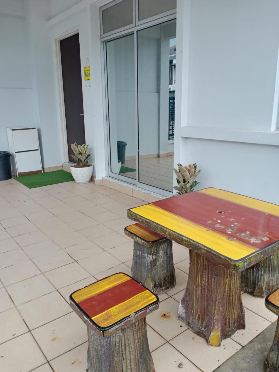 Homestay Greenway Pasir Gudang Zewnętrze zdjęcie